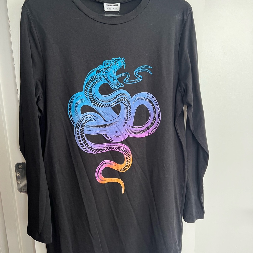 Noisy May Black T-Shirt Dress with Snake Graphic
